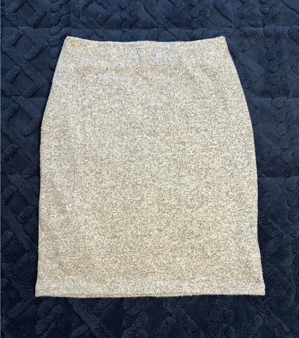 Lulu's Knit Pencil Skirt Medium (B20389)